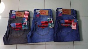 Merk Celana Jeans Pria Terbaik